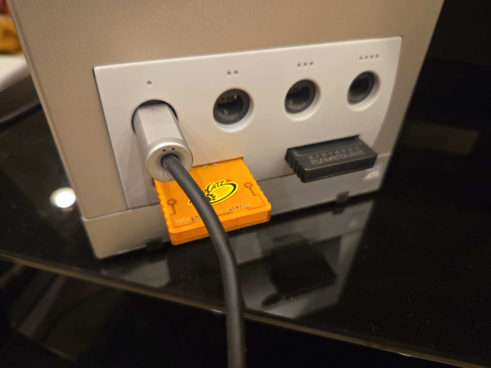 Platinum Nintendo GameCube Limited Edition Console System With Cords box booklet
