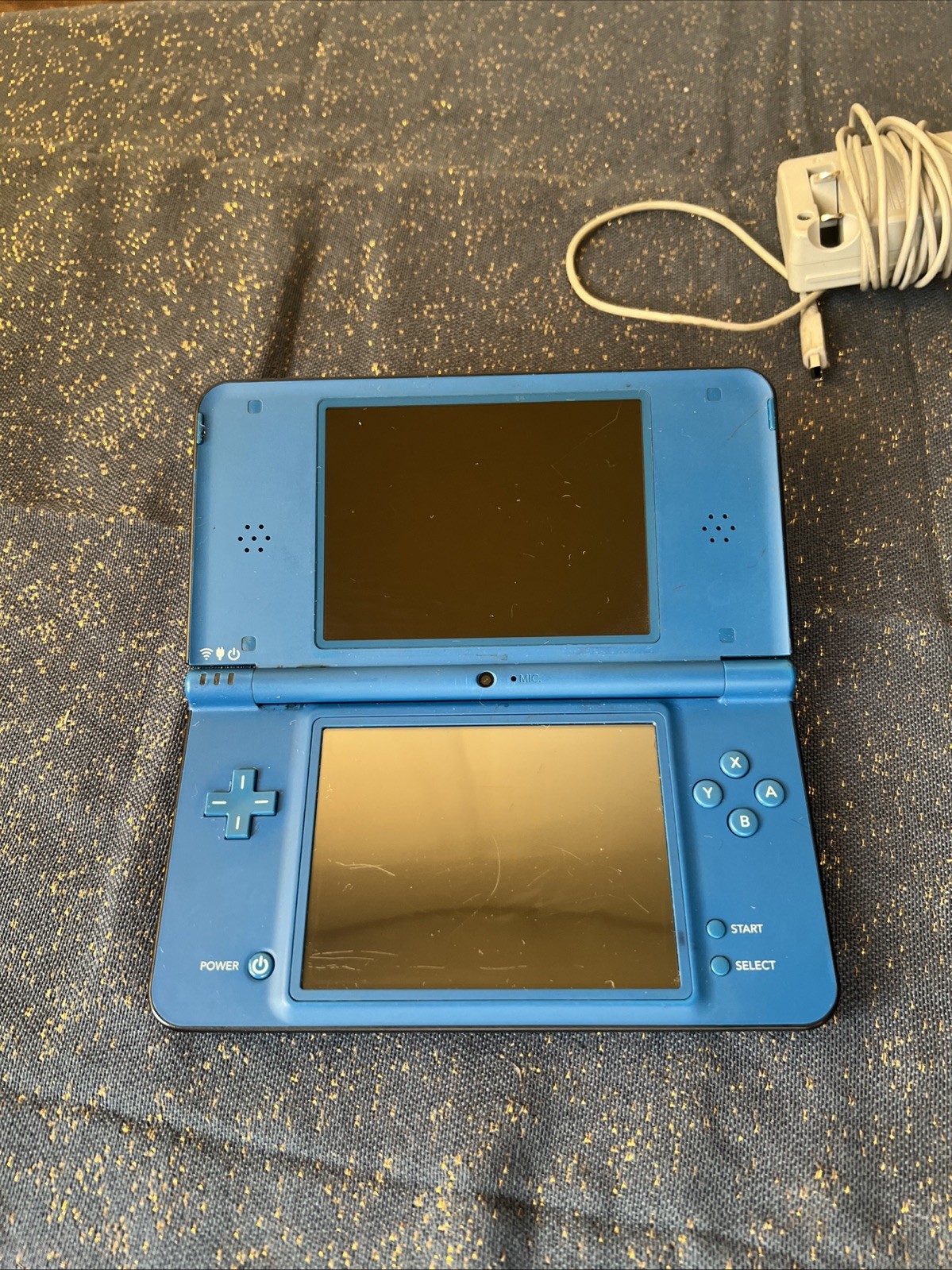 Nintendo DSi XL Handheld Game Console Only C/UTL-USZ