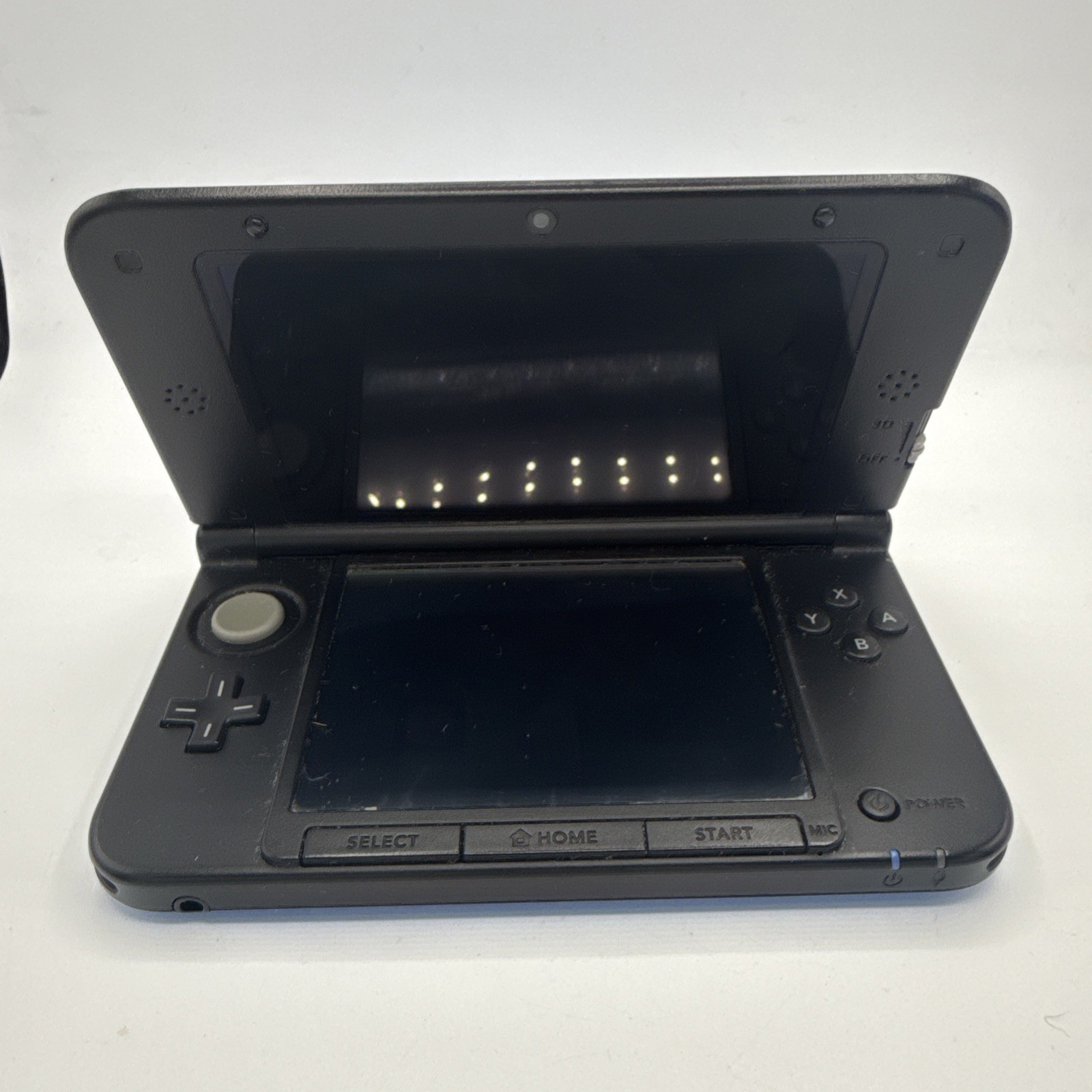 Nintendo 3DS XL Blue Console Bundle: Case, Charger, 4GB SD Card, Stylus, 2 Games