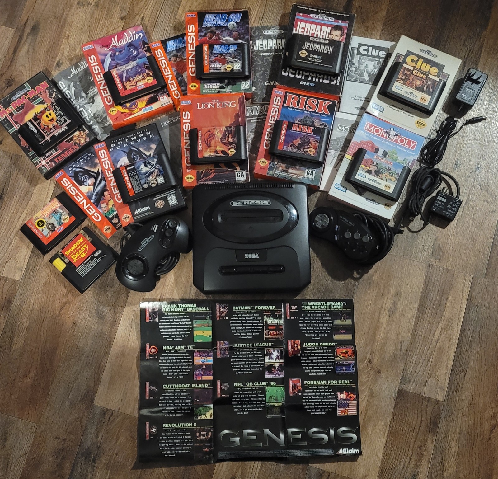 Sega Genesis Console Bundle (Working)