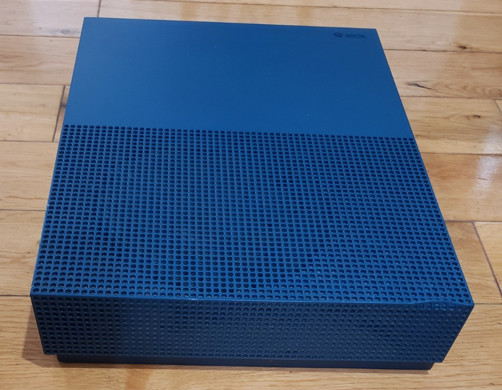 Xbox One S 500GB DEEP BLUE Special Ed. Console 1681 Bundle, Controller, TESTED