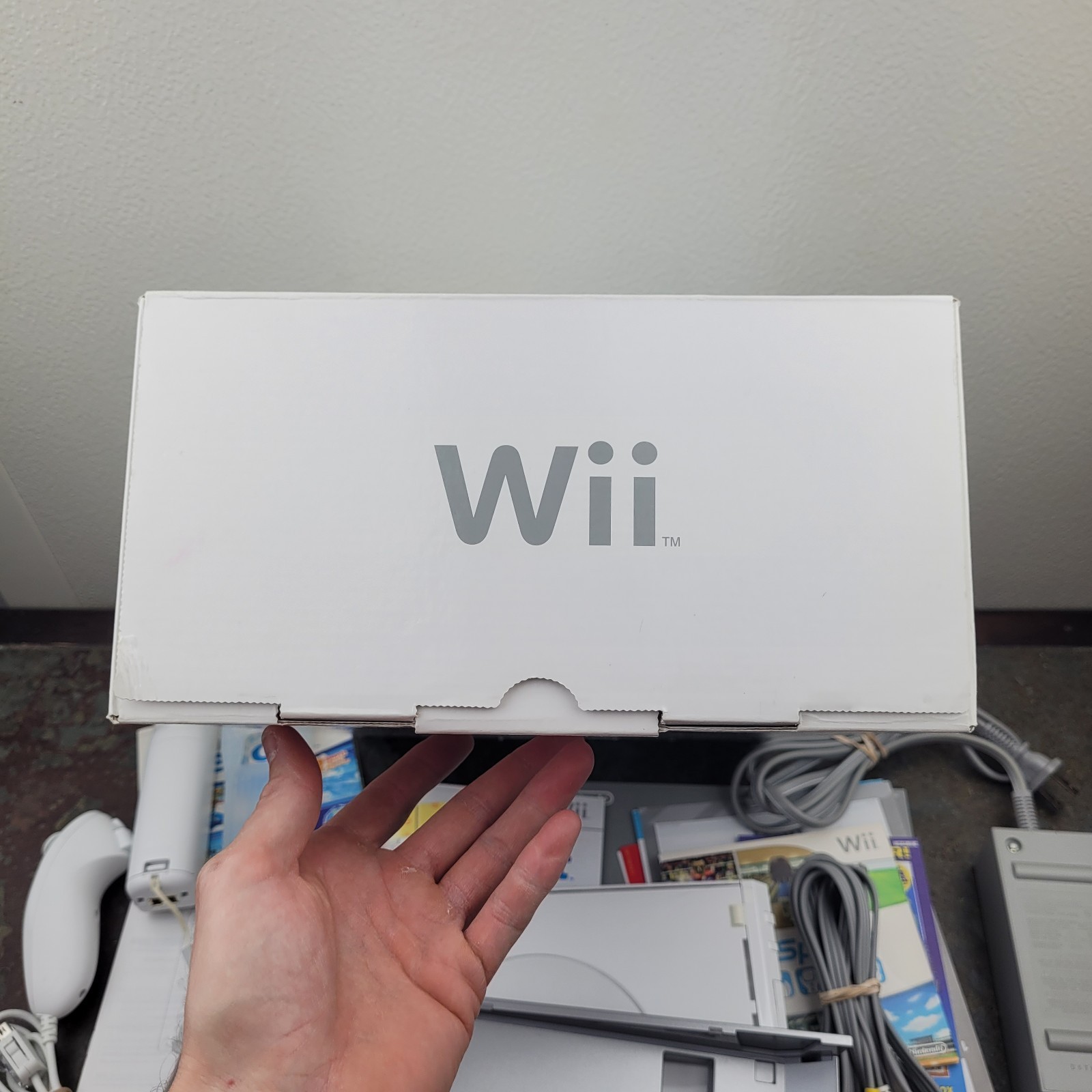 Nintendo Wii Sports / Wii Sports Resort White Console In Box