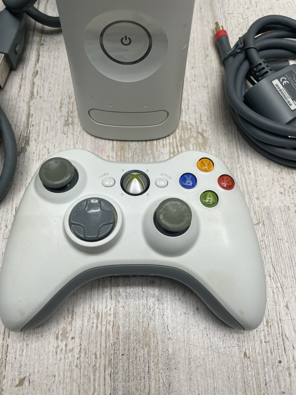 Xbox 360 White Console Bundle- Non-HDMI Model. Includes Controller & Cables.