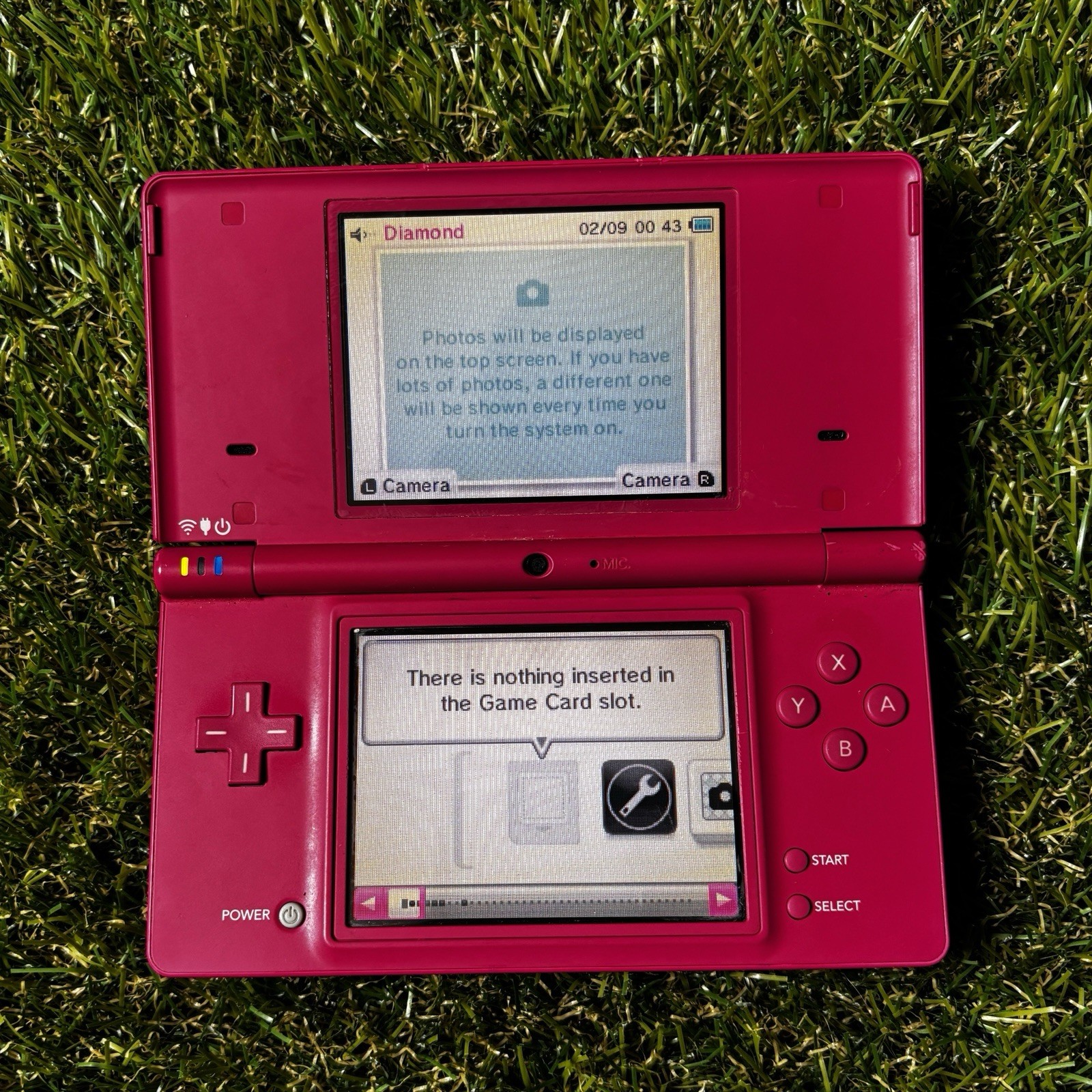 Nintendo DSi Pink Handheld System Console, Camera, 256MB, Region Free (TWL-001)