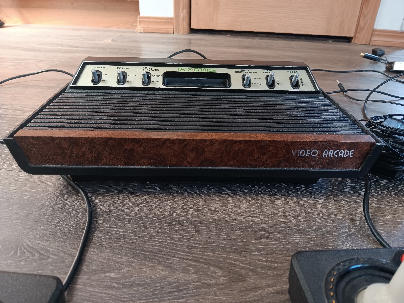 Aari 2600 Console 6 Switch With Games and Controllers Sears WORKING