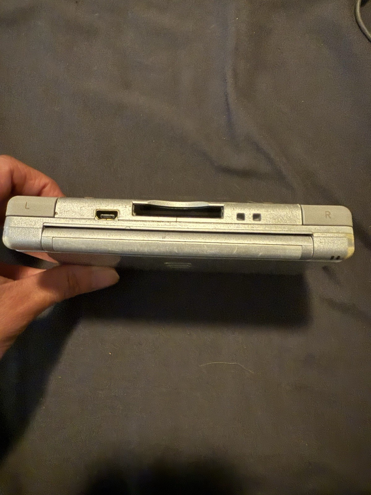 Nintendo DS Lite Handheld System Silver W/ Charger USED WITH ISSUES Please Read