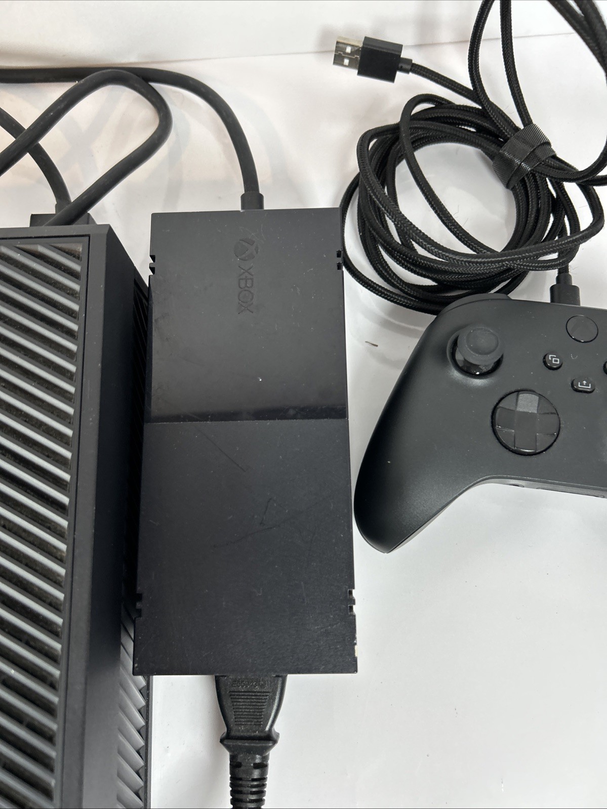 Xbox One Original Pre Release Console Bundle Model 1540 MFR Date 2013/9/9 Tested