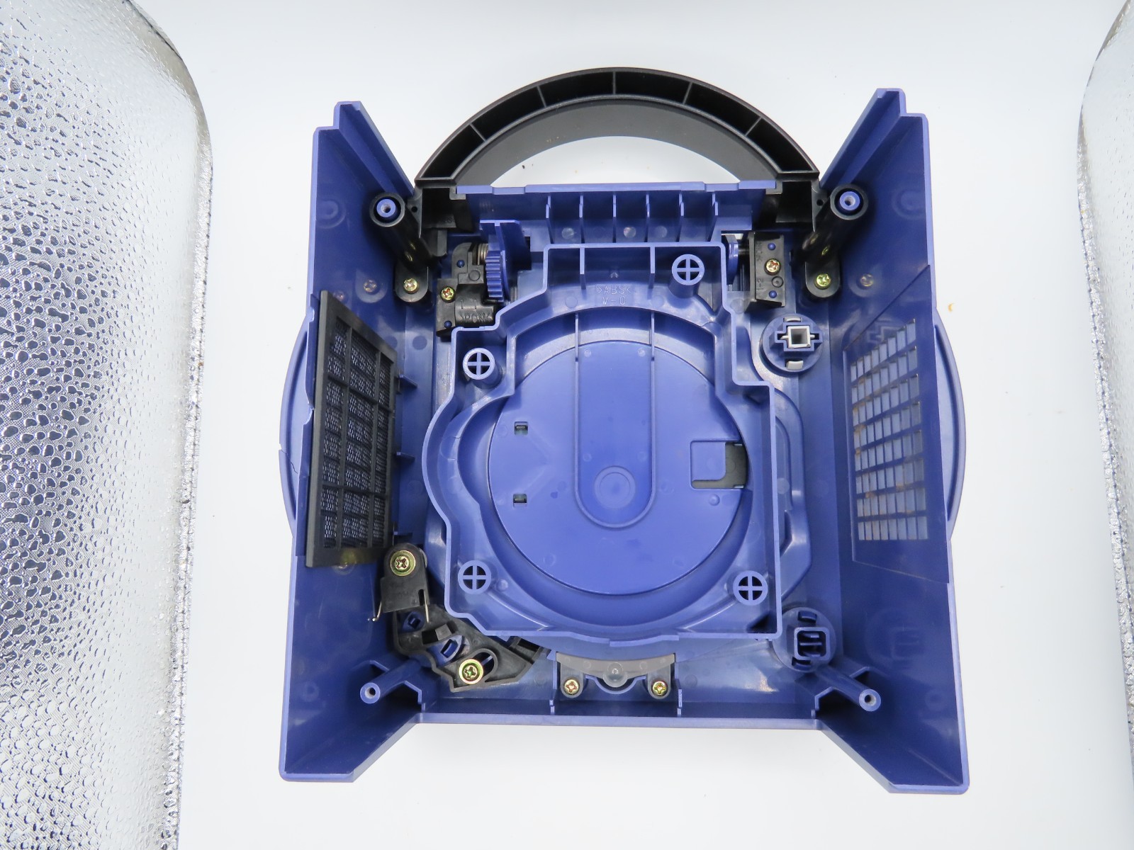 OEM Nintendo GameCube Indigo Blue Shell Housing Top Shell Only DISCOUNT YELLOWED
