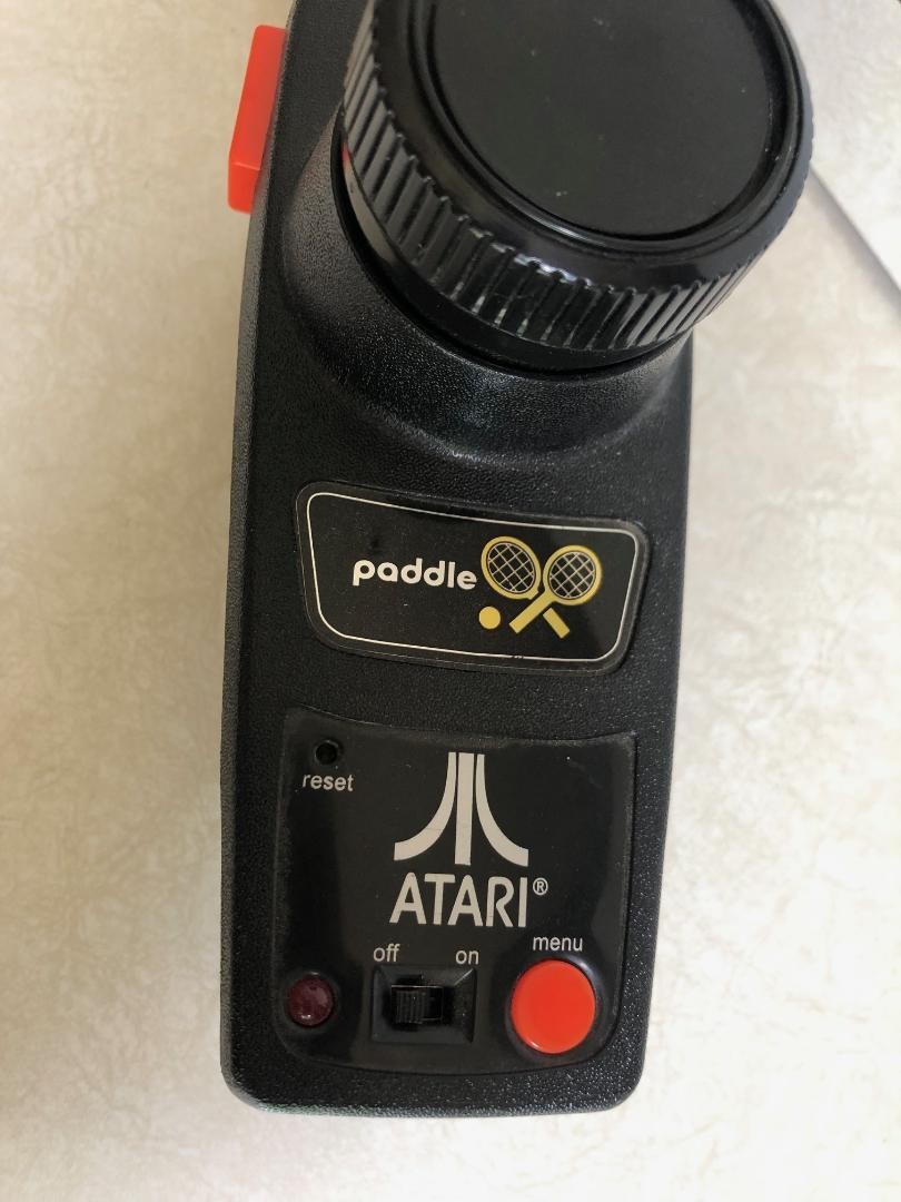 Atari 2600 Paddle Plug N Play 13-In-1 TV Game by Jakks pacific (2004)
