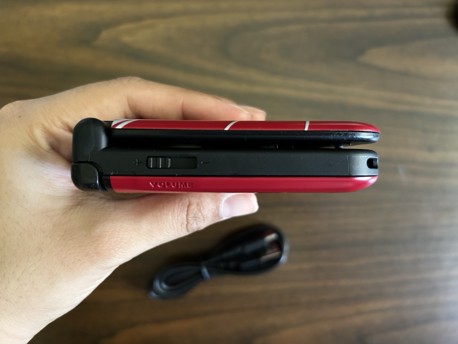 USA VERSION Nintendo 3DS XL Pokémon X and Y red version Handheld System