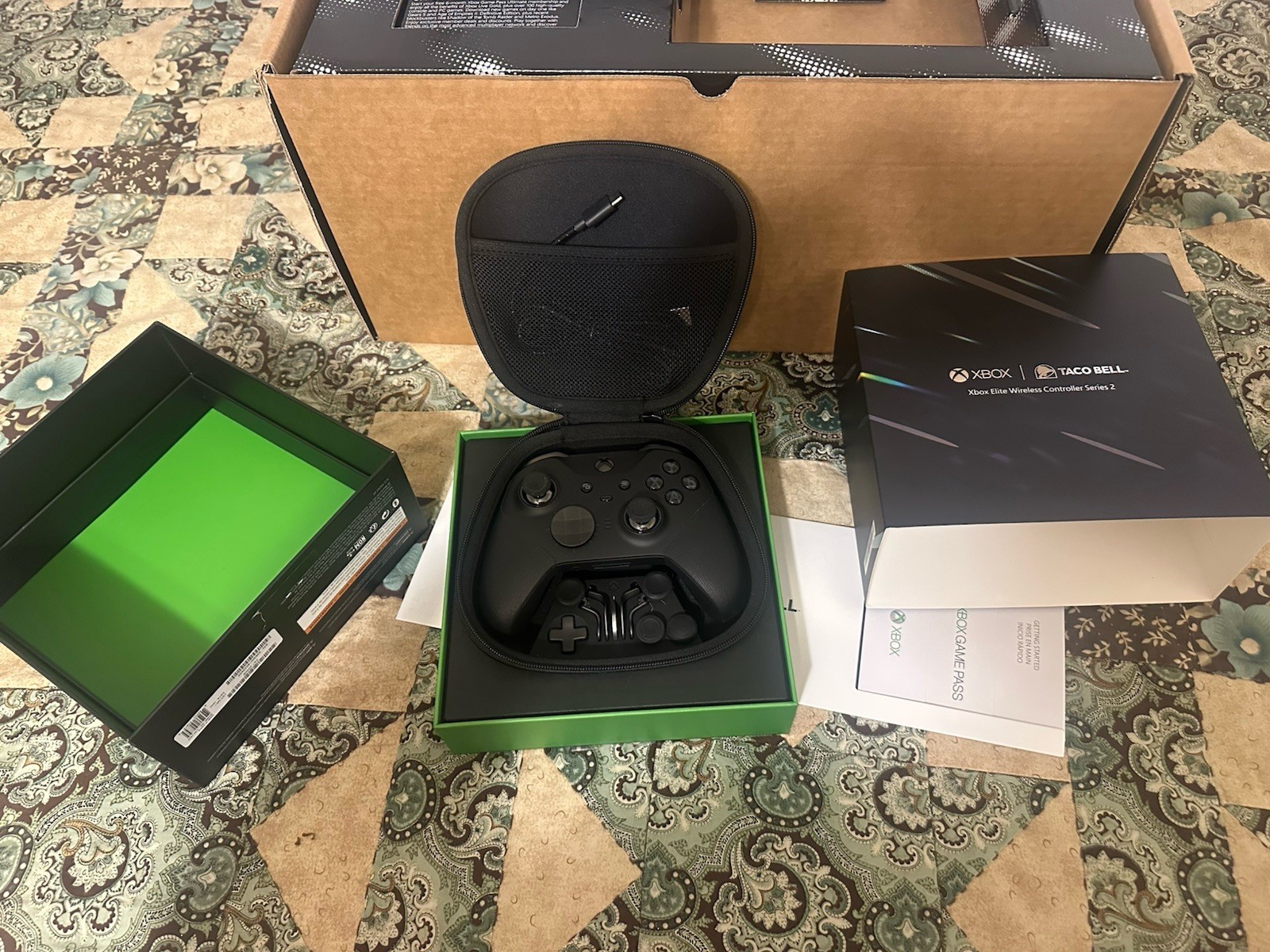 Xbox One X Taco Bell Edition Console With Elite Controller Cib With 4 Games