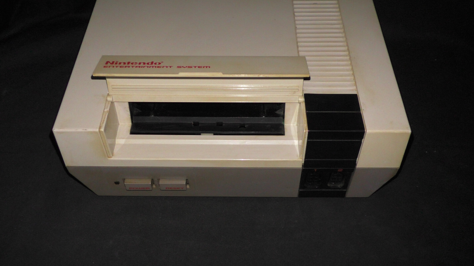 Low Serial Number N0179438 Nintendo Entertainment NES System Console Original