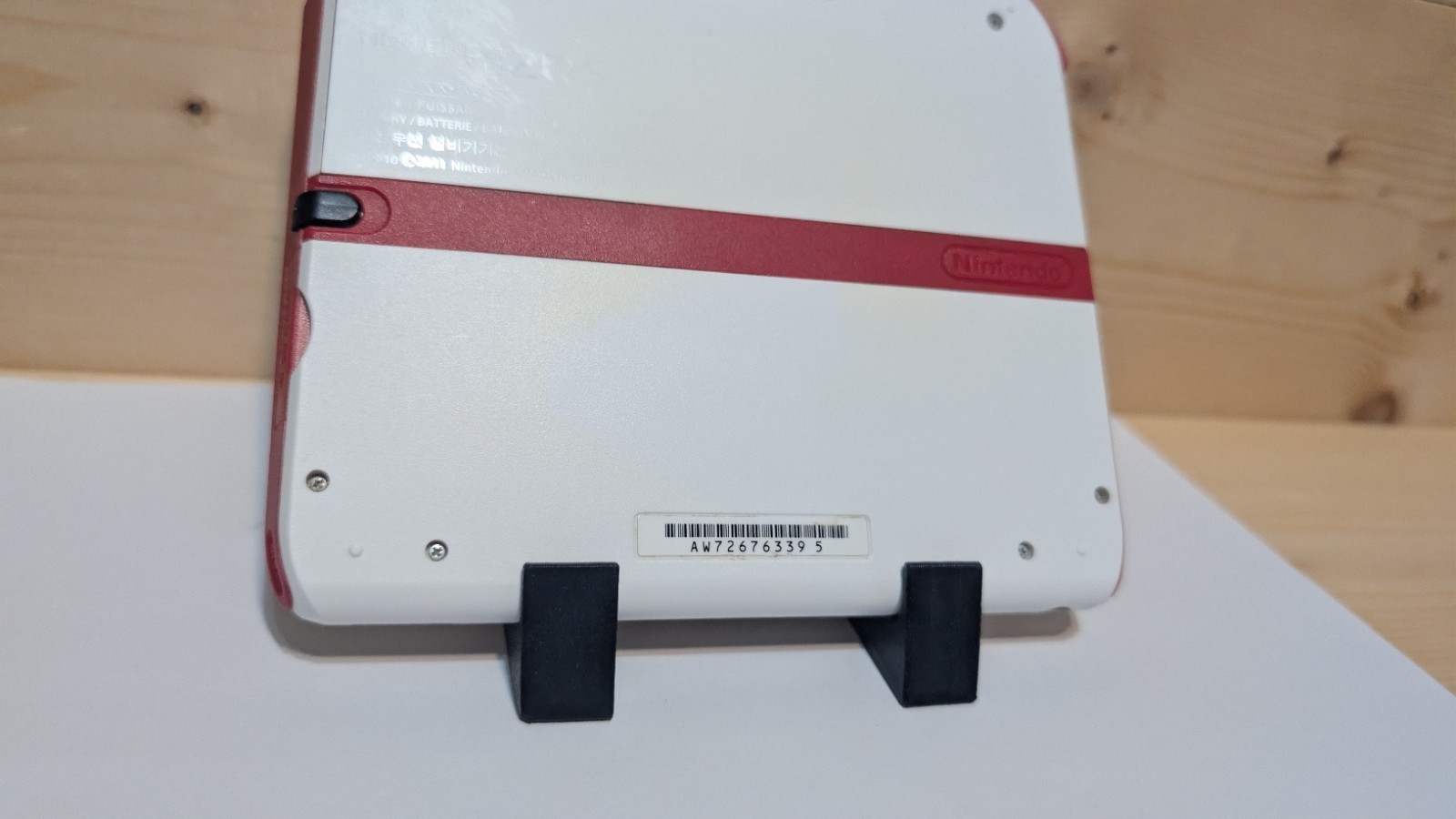 Nintendo 2DS White/Red US Version W/Cable & SD *Tested*