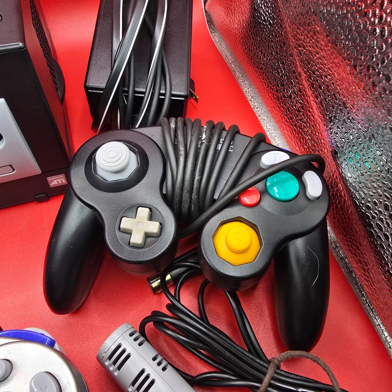 Nintendo GameCube Console DOL-101 3 Controllers/Microphone MarioParty 7 Read