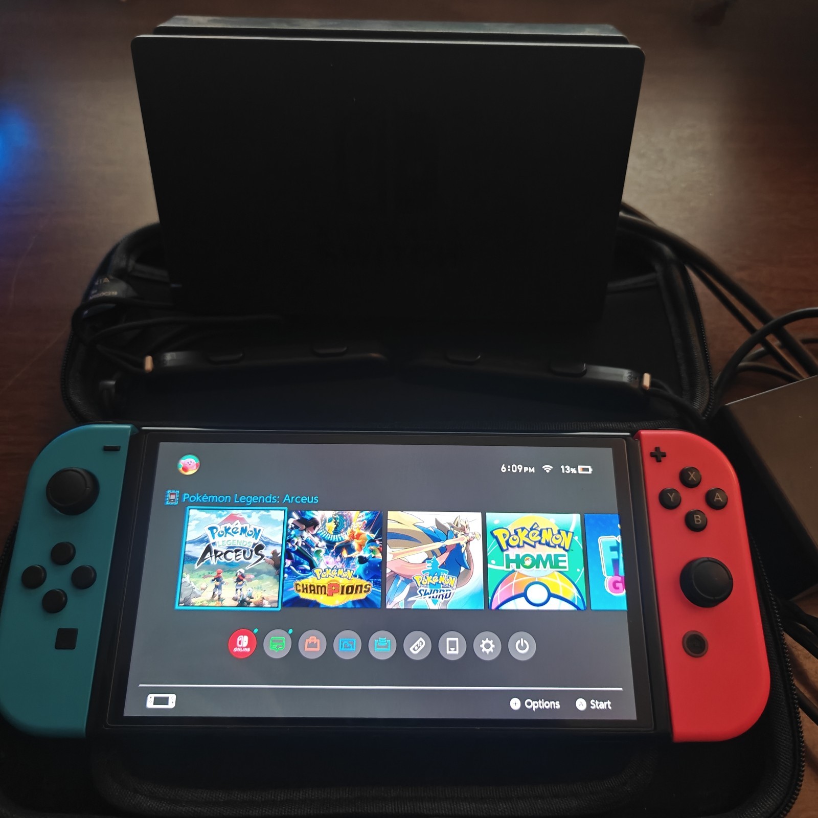 Nintendo Switch OLED 64GB – PRISTINE Condition + Hall Effect Sticks Bundle !