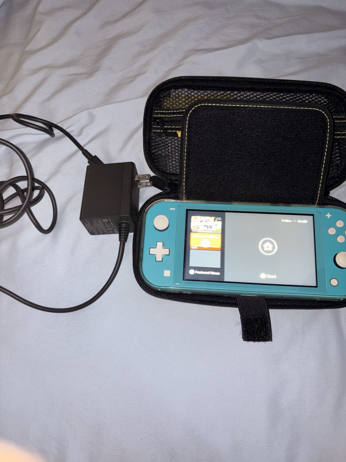 Nintendo Switch Lite Turquoise Blue Mint Condition with Everything Included