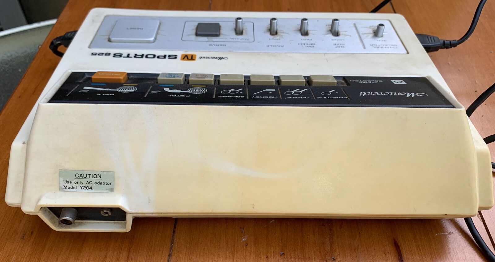 FOR REPAIR Vintage 1970s Monteverdi TV Sports 825 TV/Video Gaming System