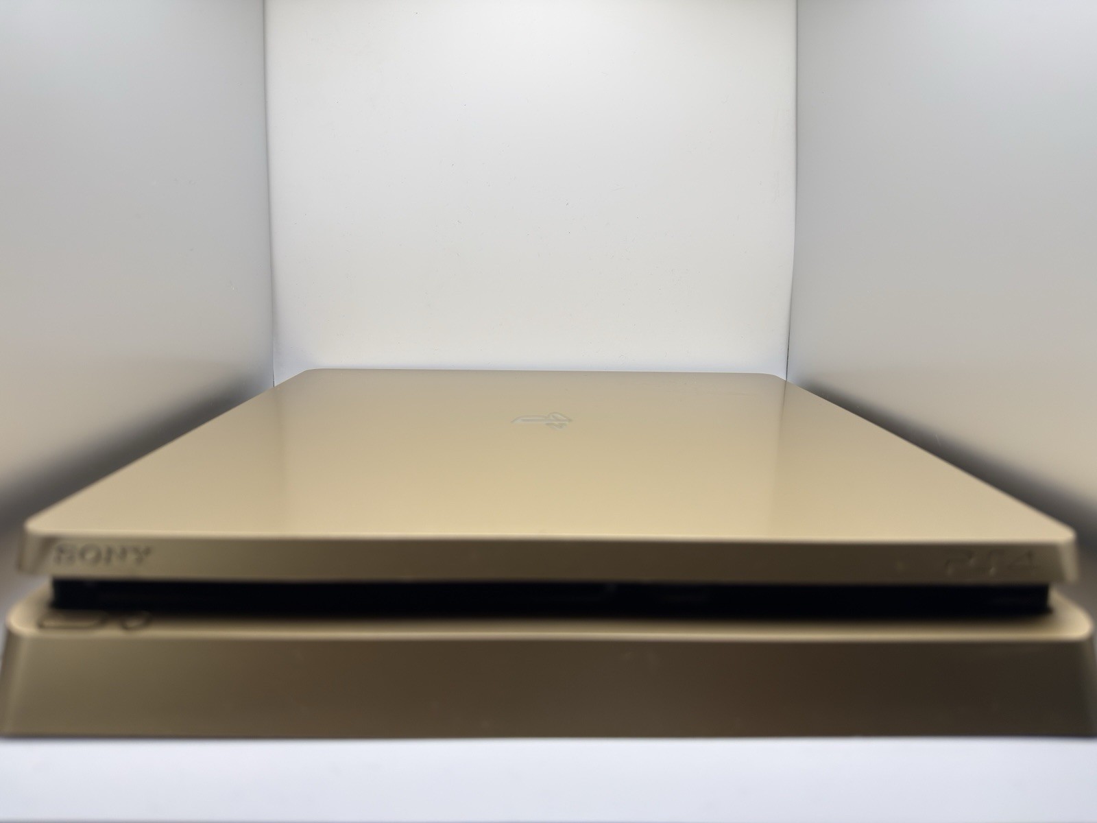 Sony PlayStation 4 Slim Gold Edition 1TB Console CUH-2015B