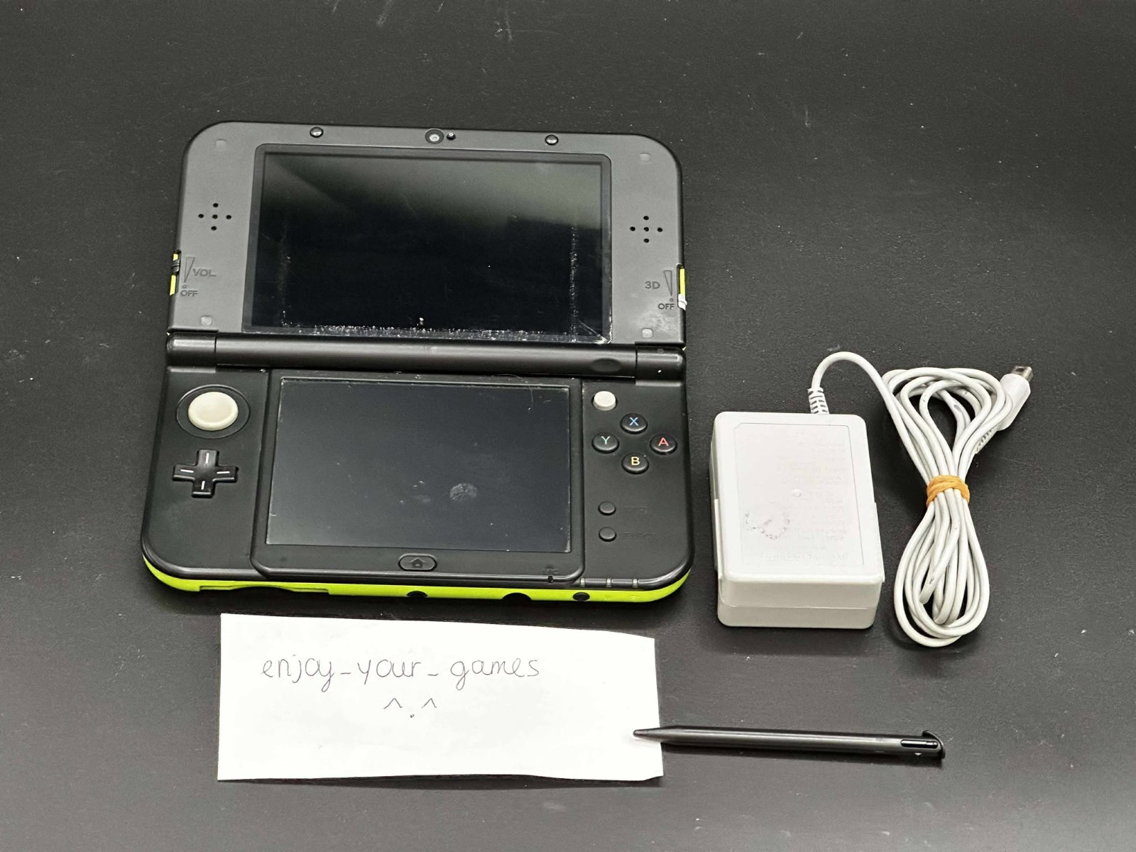 Nintendo New 3DS XL LL Lime Green | English | Charger | Stylus – SHIP IN 1-DAY
