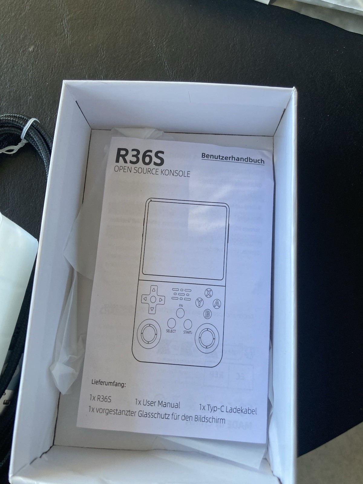 R36S Retro Handheld Gaming Console 64GB Games, 3.5″ IPS Display MINT [30]