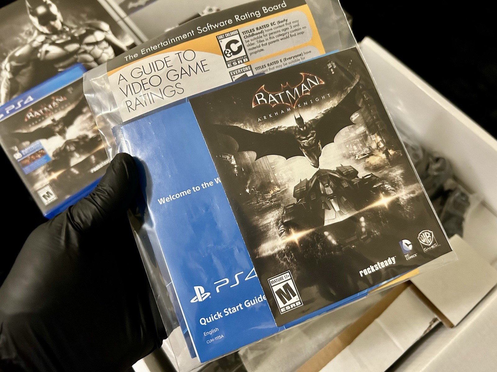 ULTRA RARE SONY PS4 BATMAN ARKHAM KNIGHT LIMITED EDITION STORE KIOSK CONSOLE SET