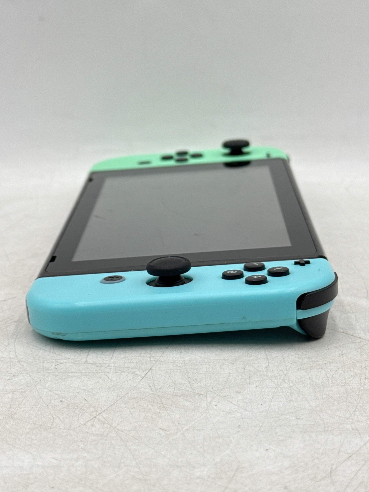 Nintendo Switch HAC-001 32GB Handheld Game Console w/ Joy-Cons – Black