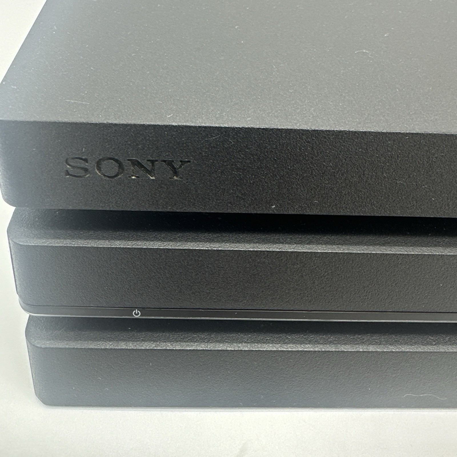 Sony PlayStation 4 PS4 Pro 1TB Black CUH-7115B Bundle – Rose Gold OEM Controller