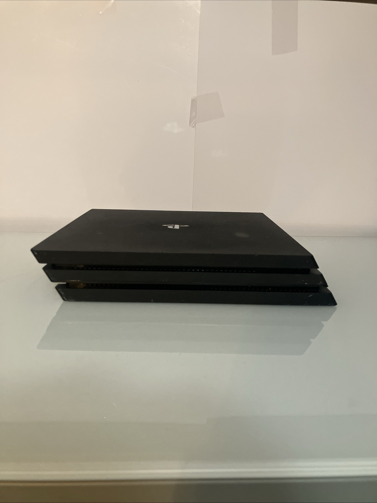 Sony PlayStation 4 Pro 1TB Console – Black LOW FIRMWARE