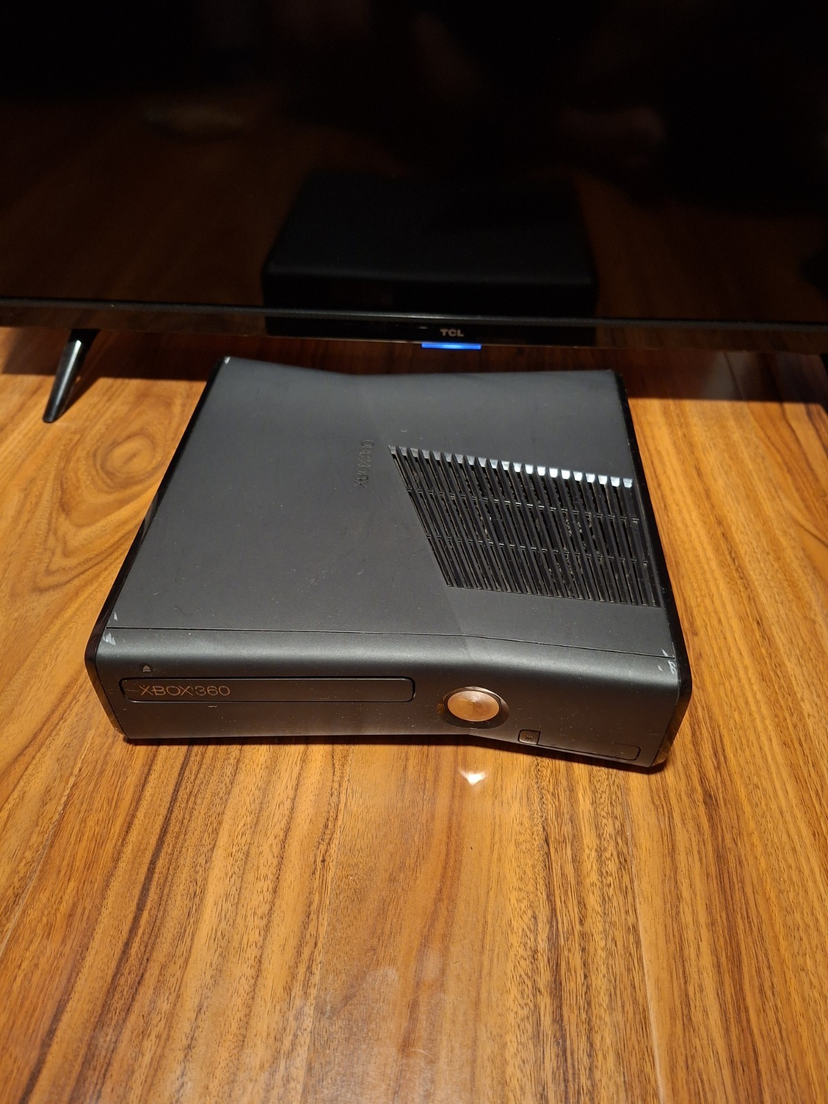 XBOX 360 Slim 250GB Console BUNDLE Microsoft TESTED (Used) Matte Black