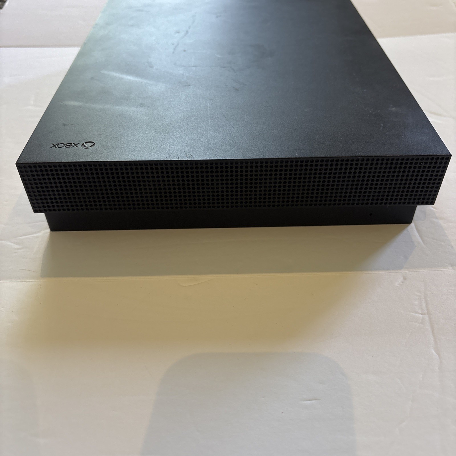 Microsoft Xbox One X 1TB Console (PARTS ONLY) Bad Disc Drive