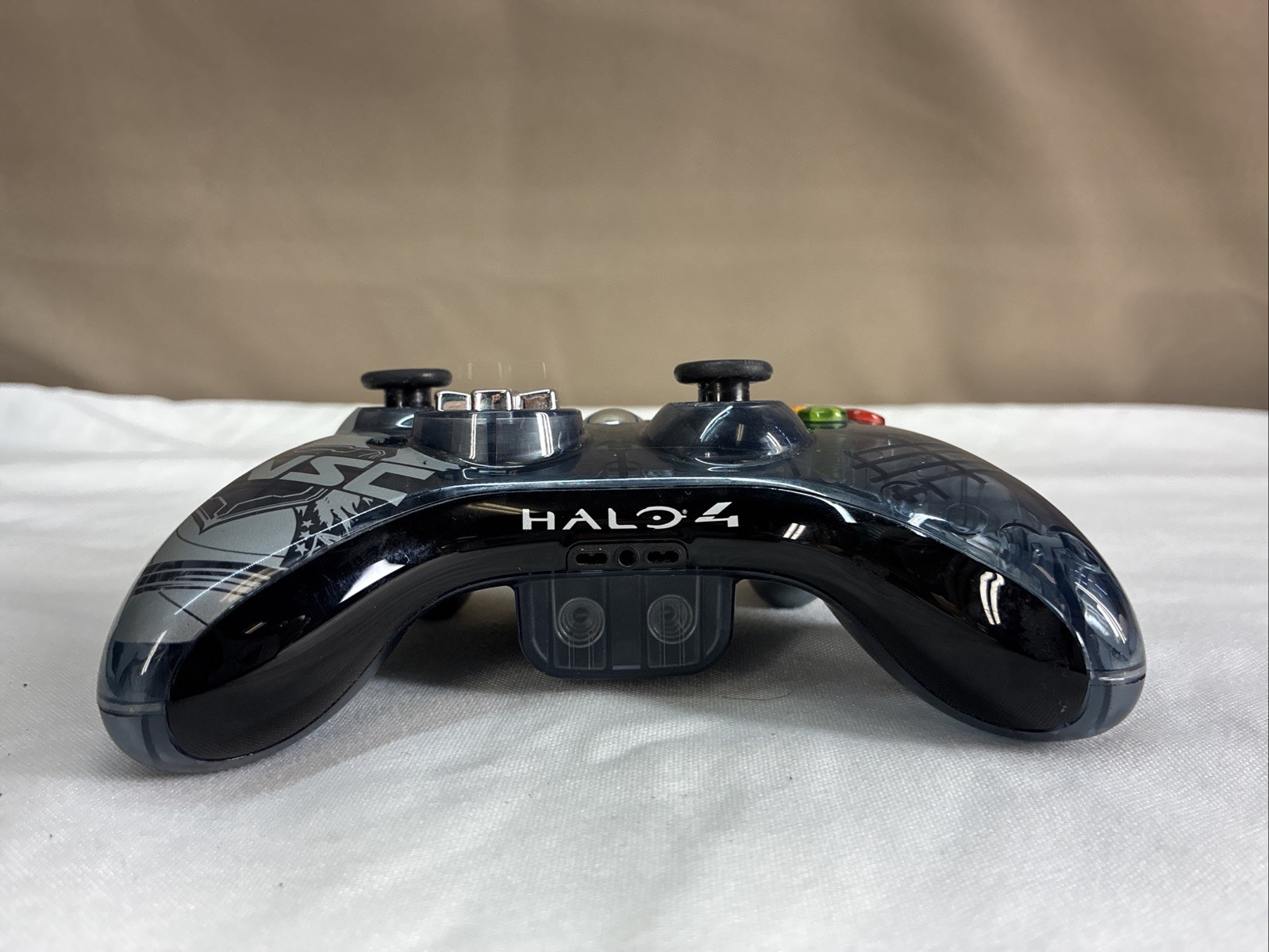 Xbox 360 Elite Console – Black – Falcon Model W/Carry Bag & Halo 4 Controller