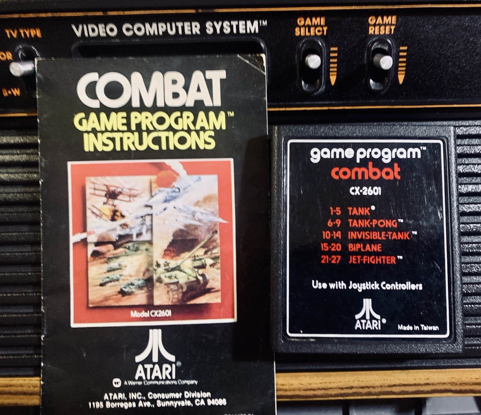 ATARI 2600 CX-2600A CONSOLE/2 JOYSTICKS + SET OF PADDLES TESTED & COMBAT 6/5 EXC