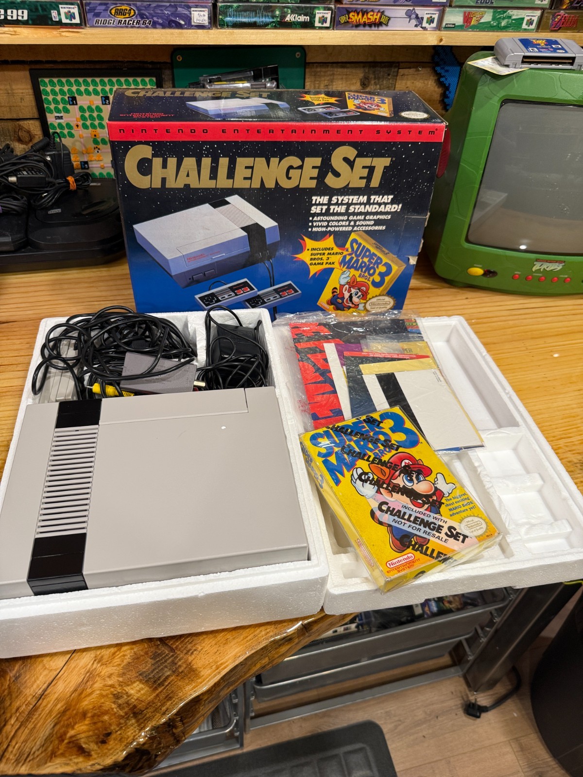 Nintendo NES Challenge Set Console in BOX (Complete) Rare