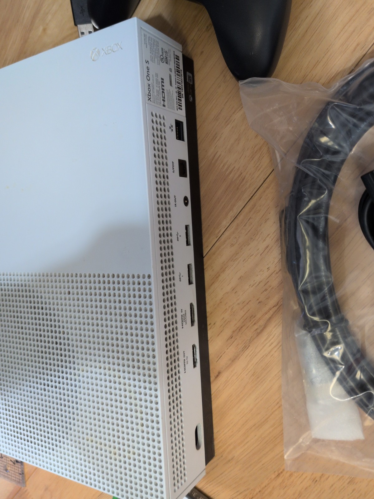 Xbox One S Model 1681 500 GB Console Bundle USED