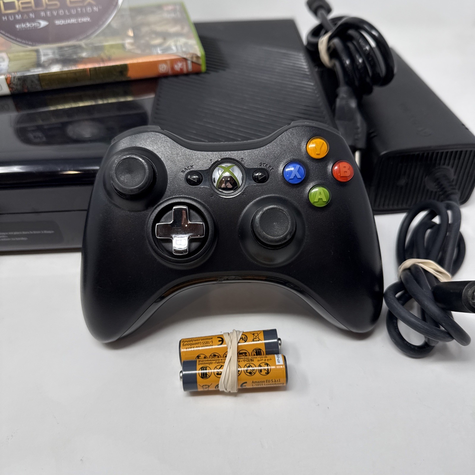 Microsoft XBox 360 E System BLACK Video Game Console 4GB Bundle 2 Games