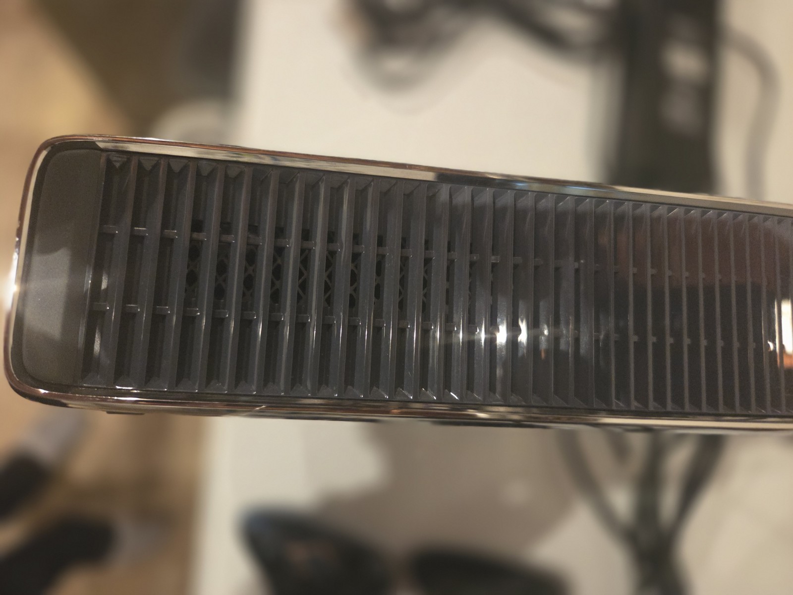 HALO 4 Limited Edition Xbox 360 320GB With 1 Original Controller.