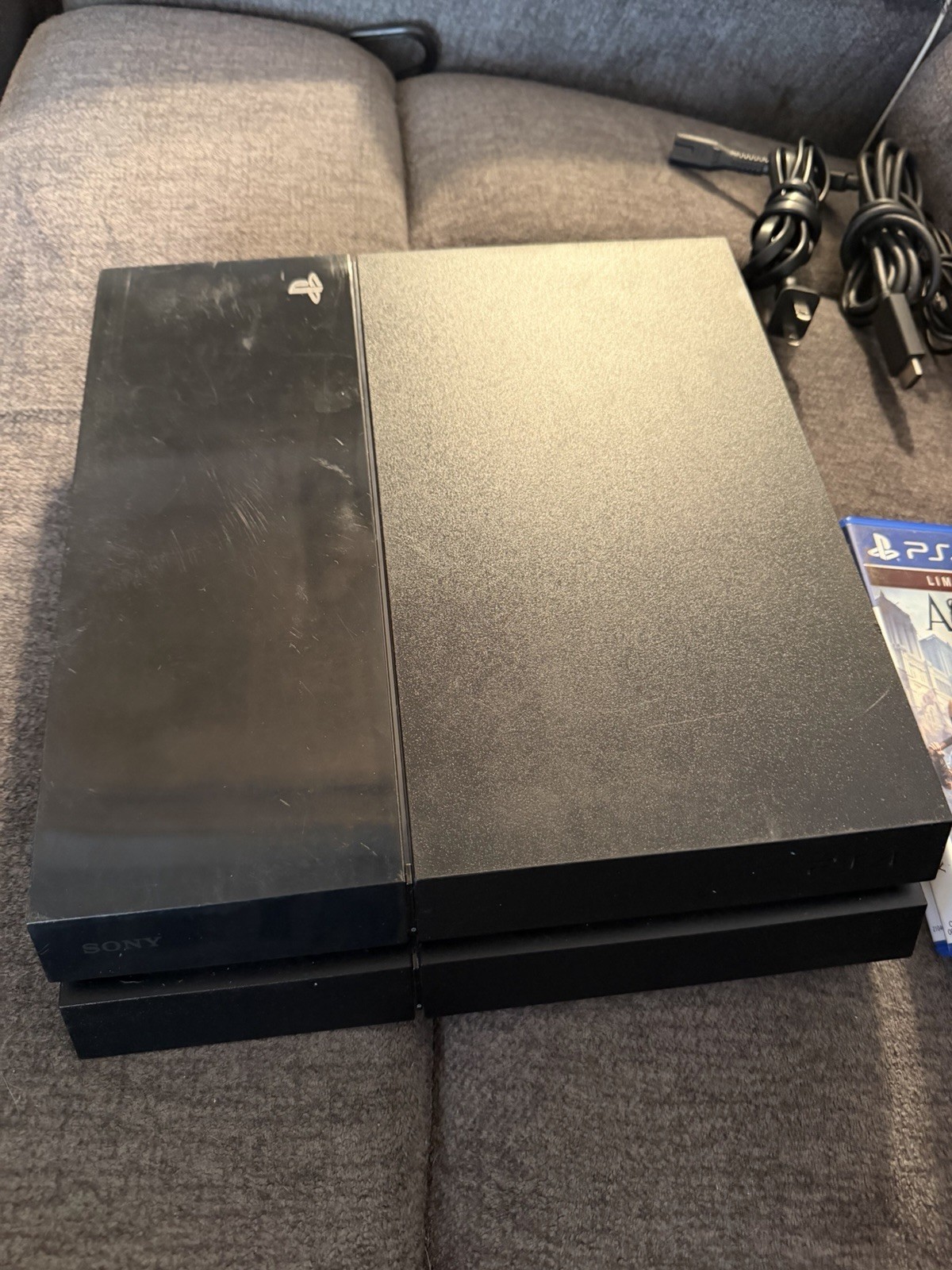 Sony PlayStation 4 500GB Jet Black Console With Games