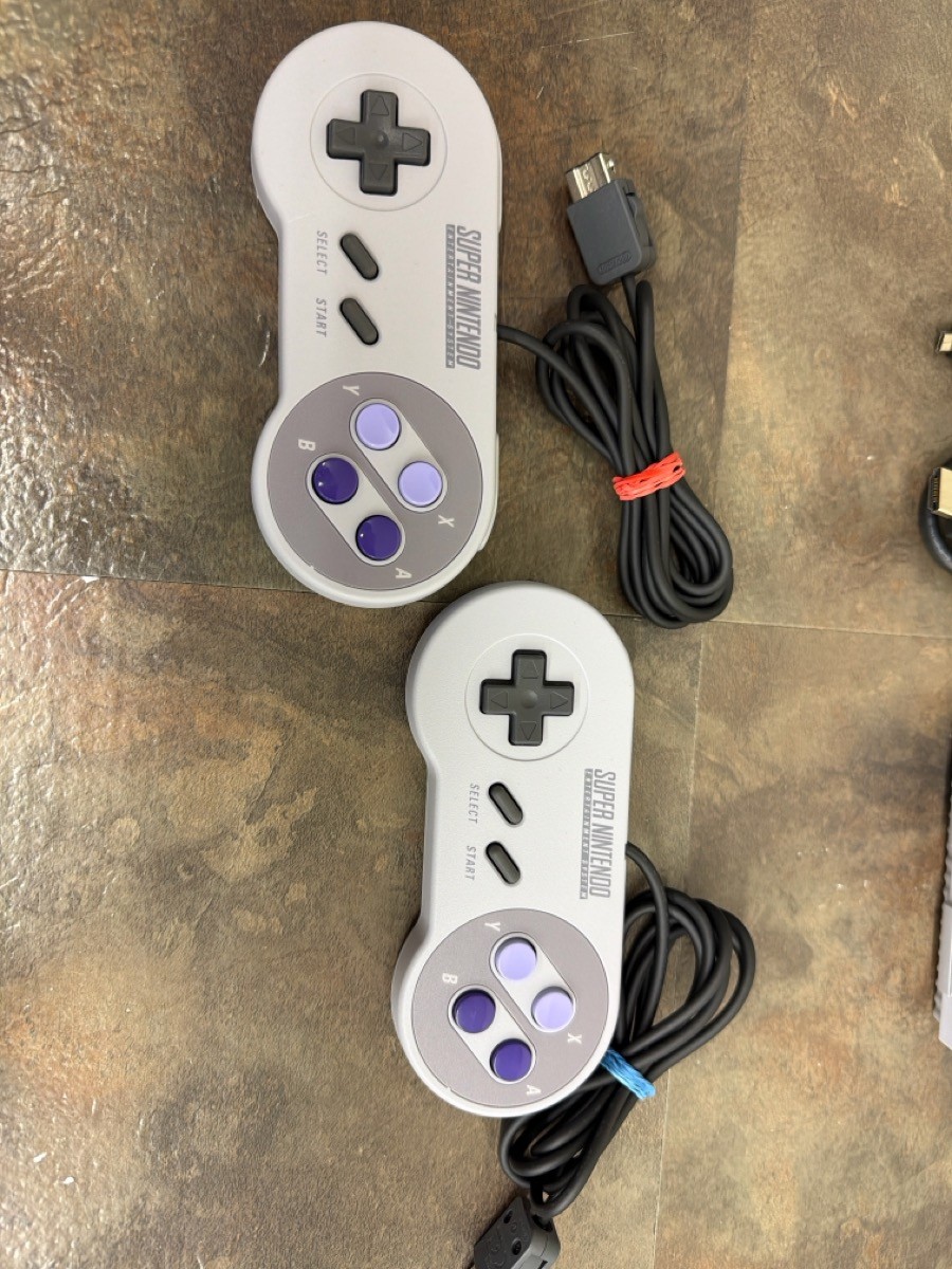 NINTENDO SNES CLASSIC EDITION MINI CONSOLE CLV-201 – TESTED (WBP018407)