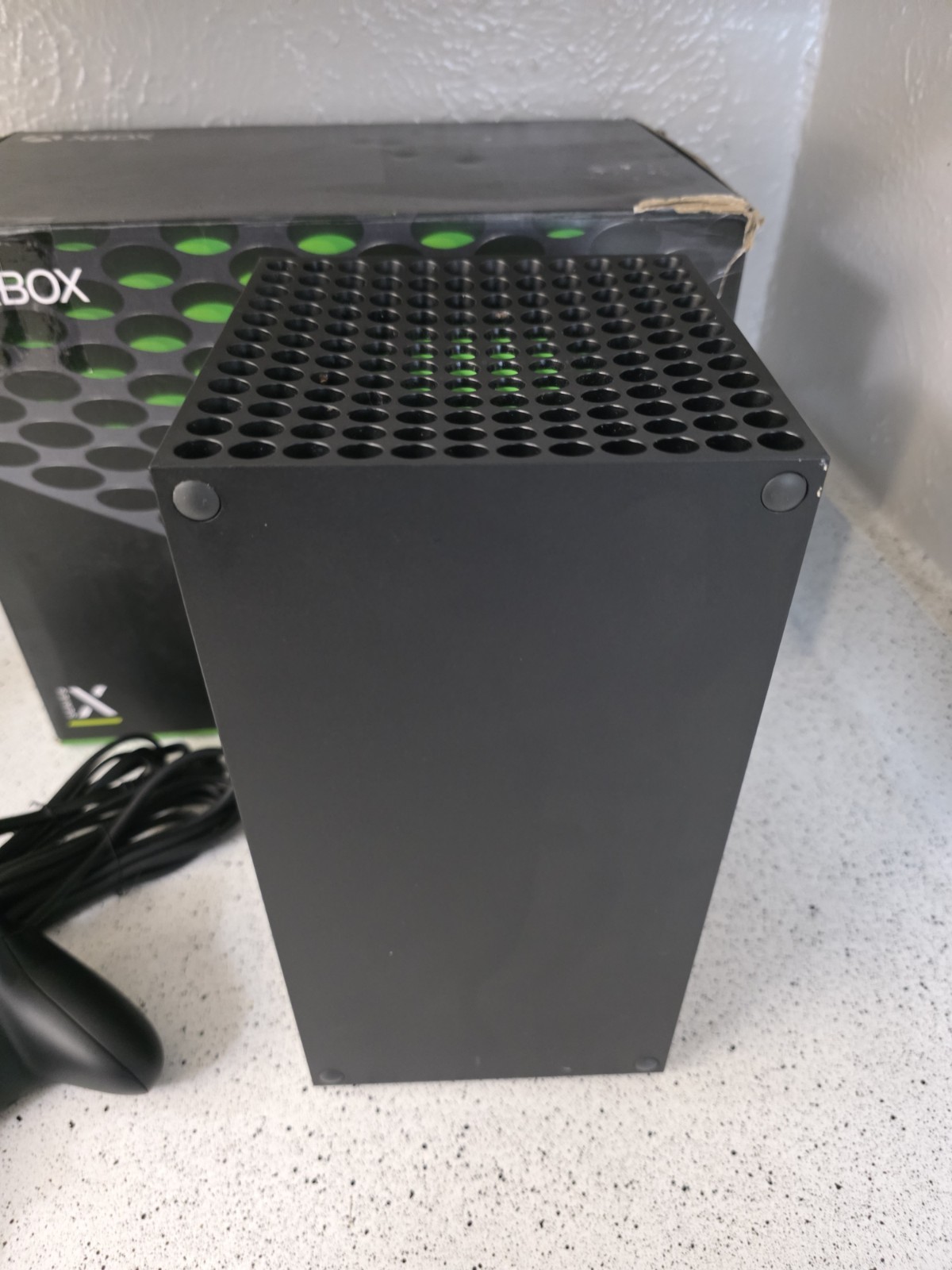 Microsoft Xbox Series X 1TB Video Game Console – Black – FOR PARTS or REPAIR
