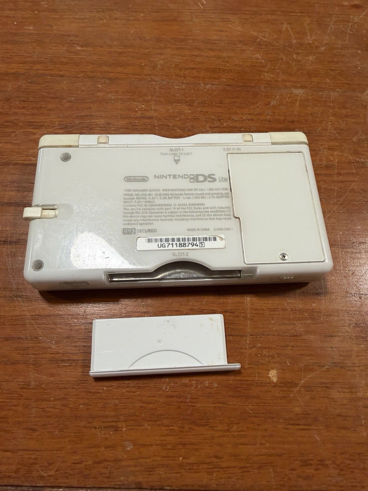Nintendo DS Lite Handheld Console – Polar White – Parts Only