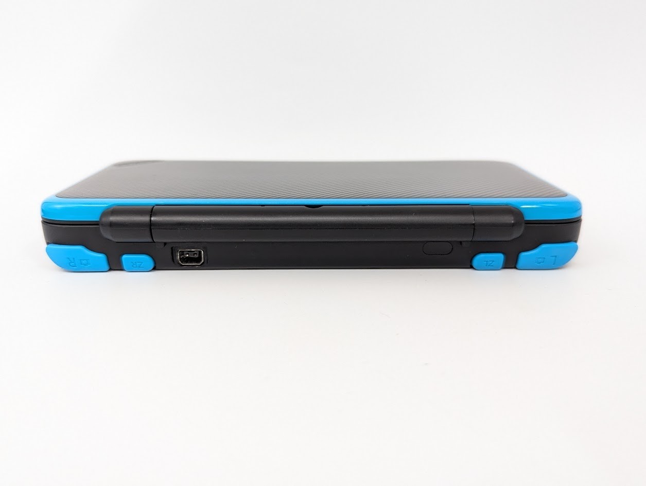 B7027 Nintendo new 2DS console LL XL Turquoise x Black Japan w/memory 4GB