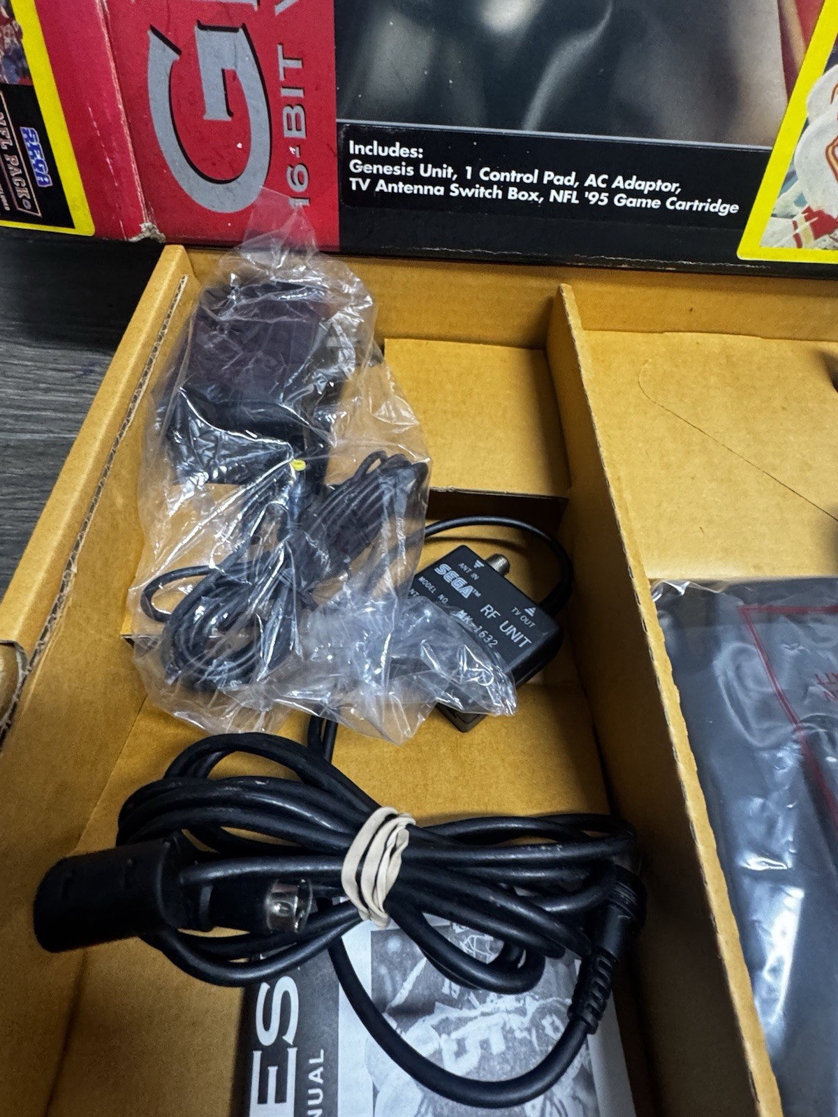 Sega Genesis Sports System – Complete CIB NFL Football 95 Console Lot