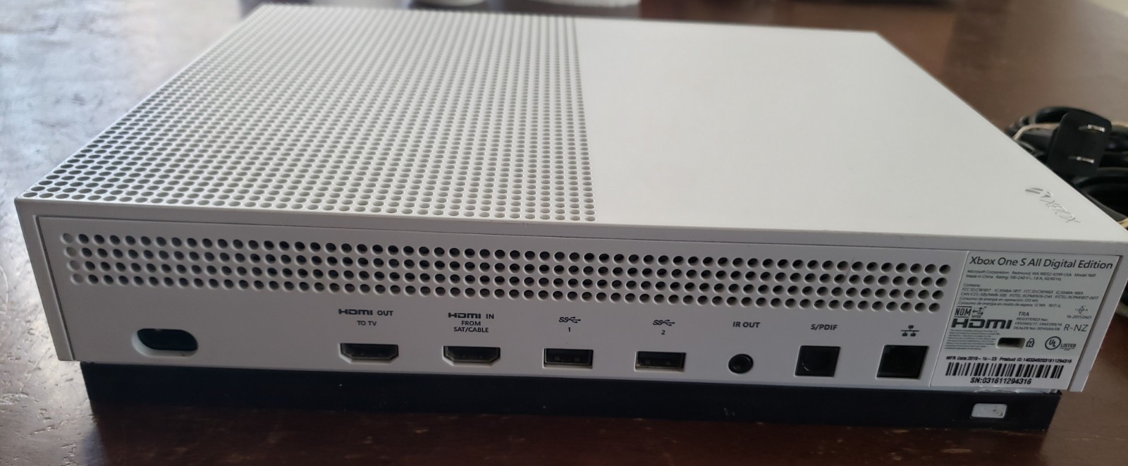 Microsoft Xbox One S All-Digital Edition 500gb 4K UHD Console White 1681