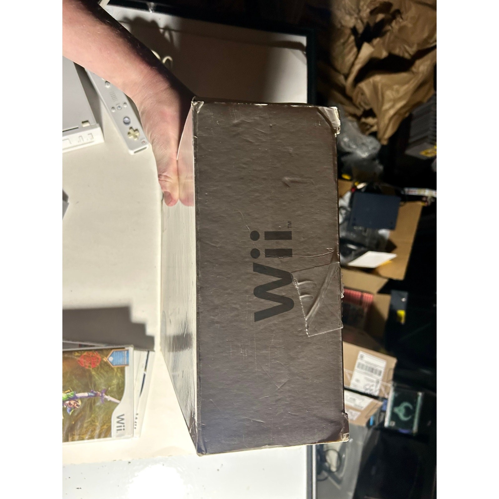 Nintendo Wii Console w/ Cords 1 Wii remote 1 Nunchuck in box w/ 4 Games🔥