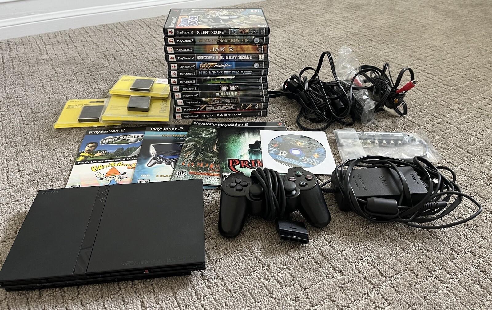 SONY PS2 PLAYSTATION 2 SLIM CONSOLE W/BUNDLE, GAME LOT, MEMORY CARDS NEAR MINT!!