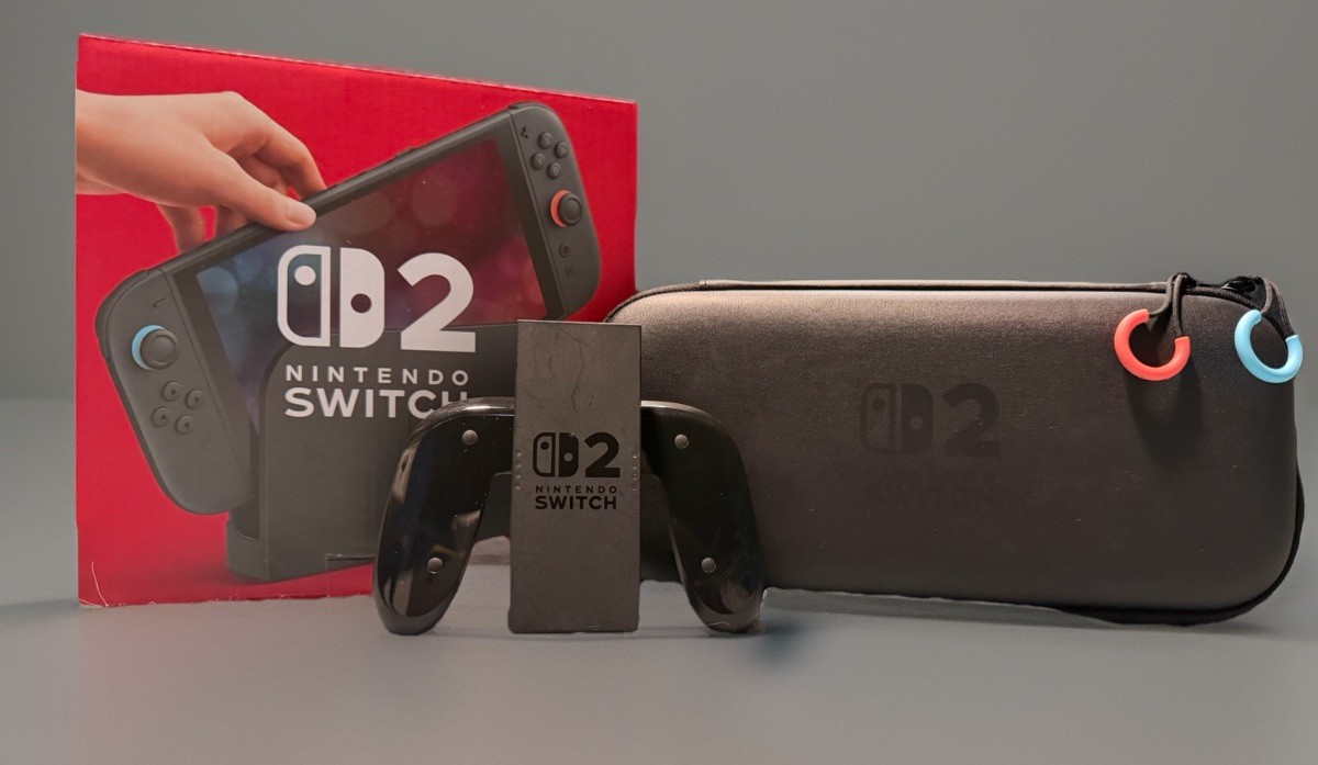 🔥 Nintendo Switch 2 Bundle 256GB Handheld Console W/ Extra JoyCon Grip & Case