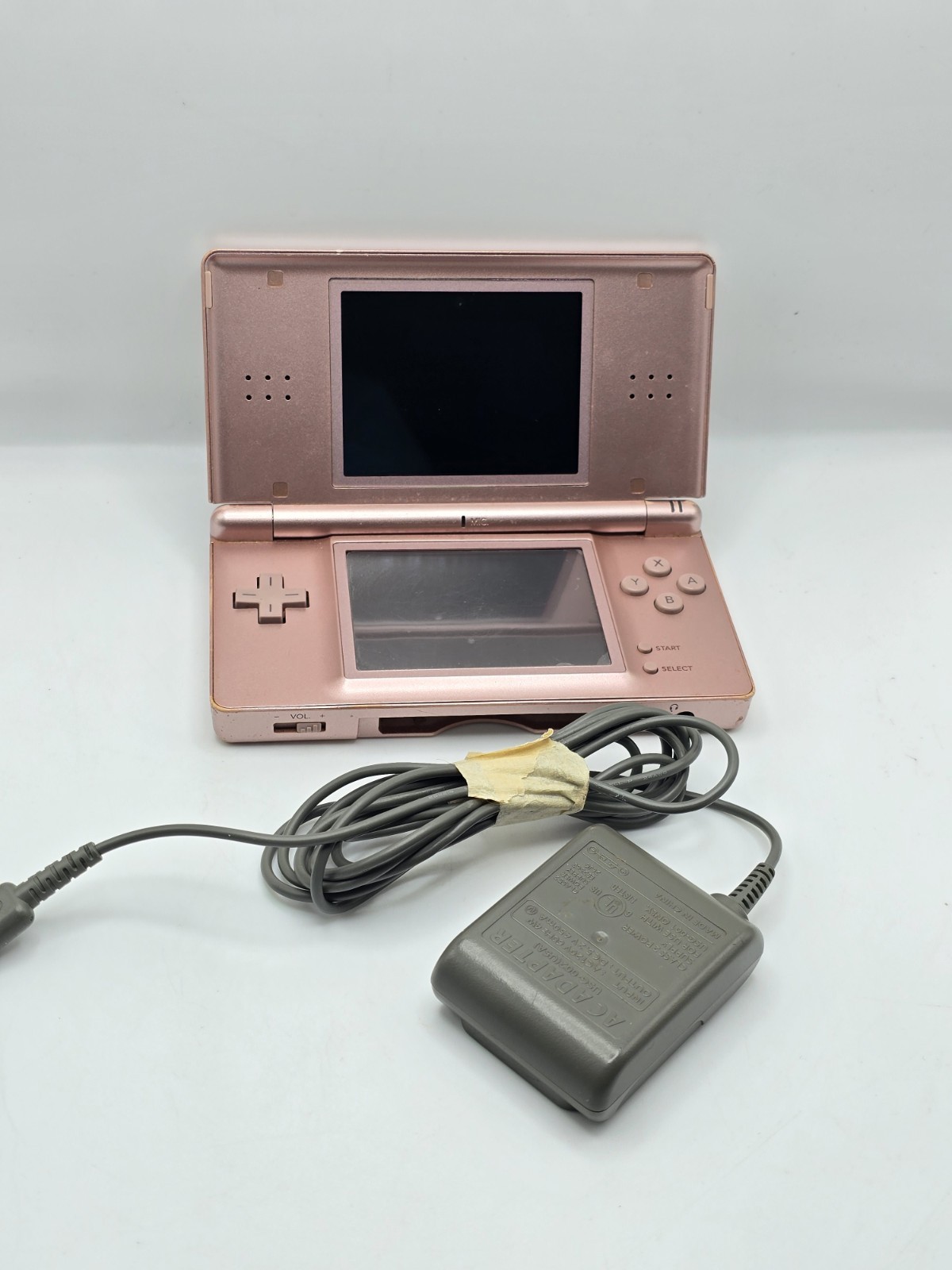 Nintendo DS Lite USG-001 Console Metallic Rose Console w/Charger – TESTED