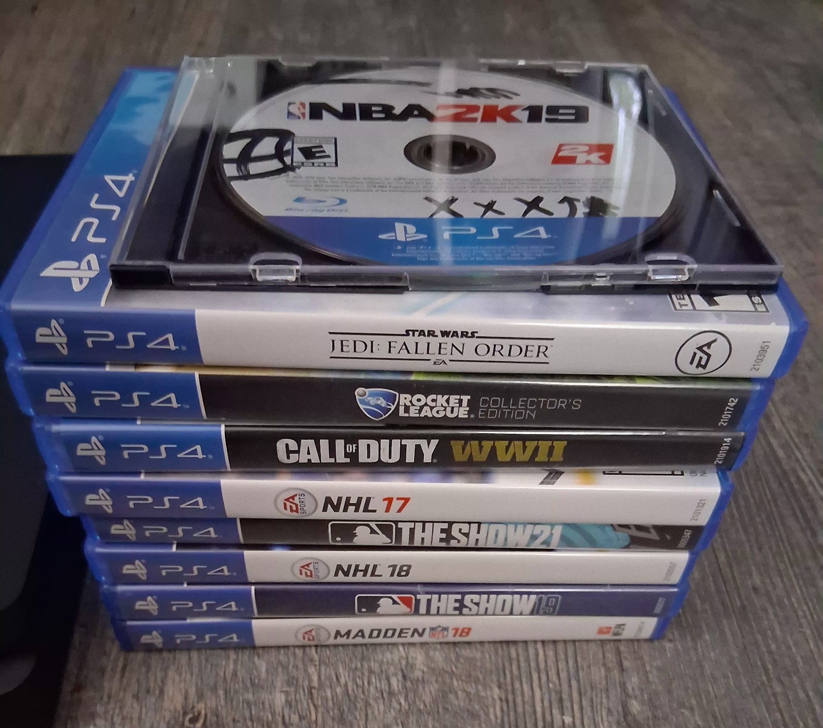 Sony PS4 Slim 1TB Console Bundle 9 Games 2 Controllers TESTED