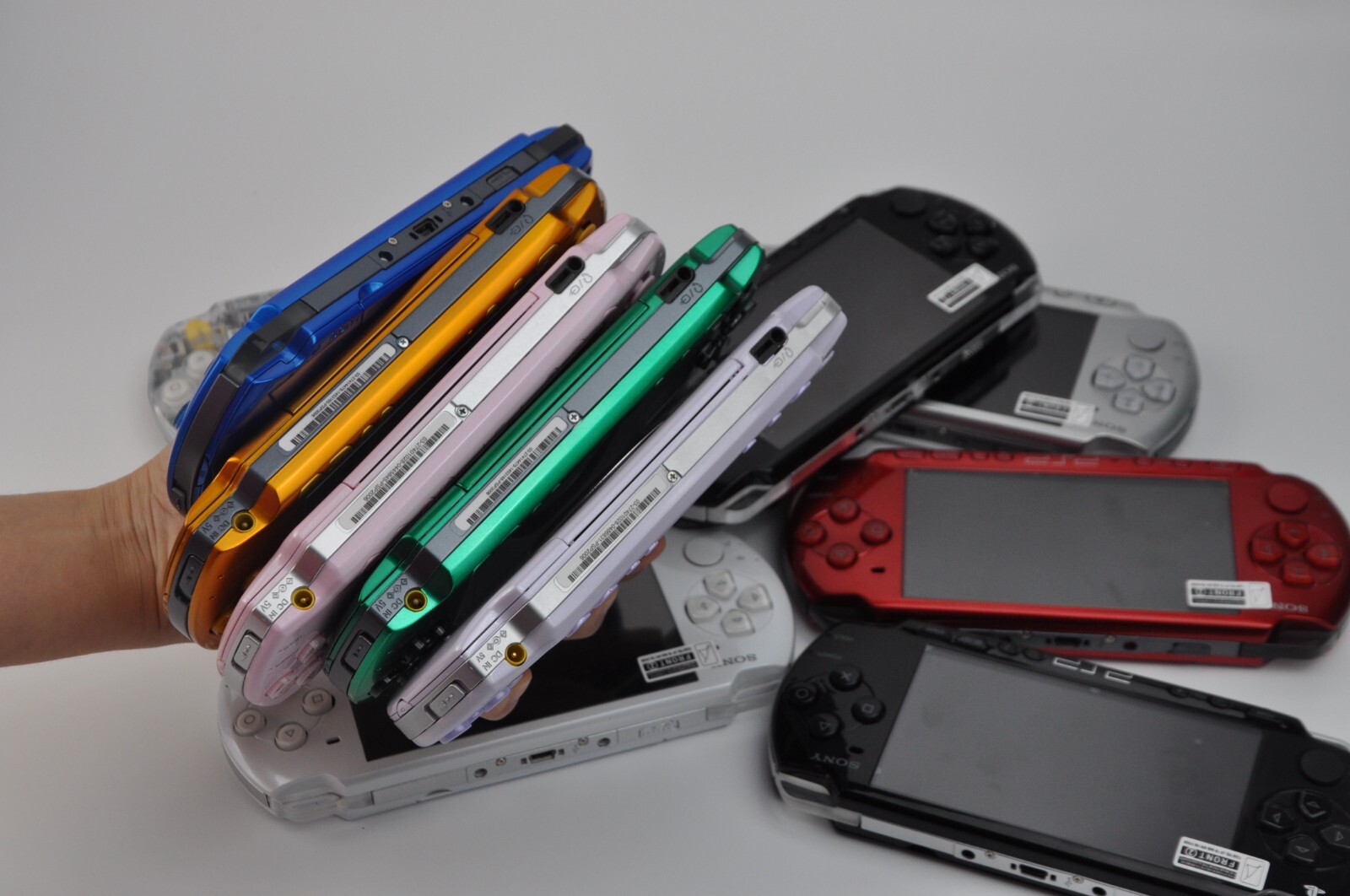 Sony PSP-3000 Console Select Color w/Charger + new battery + random 5 games +32G