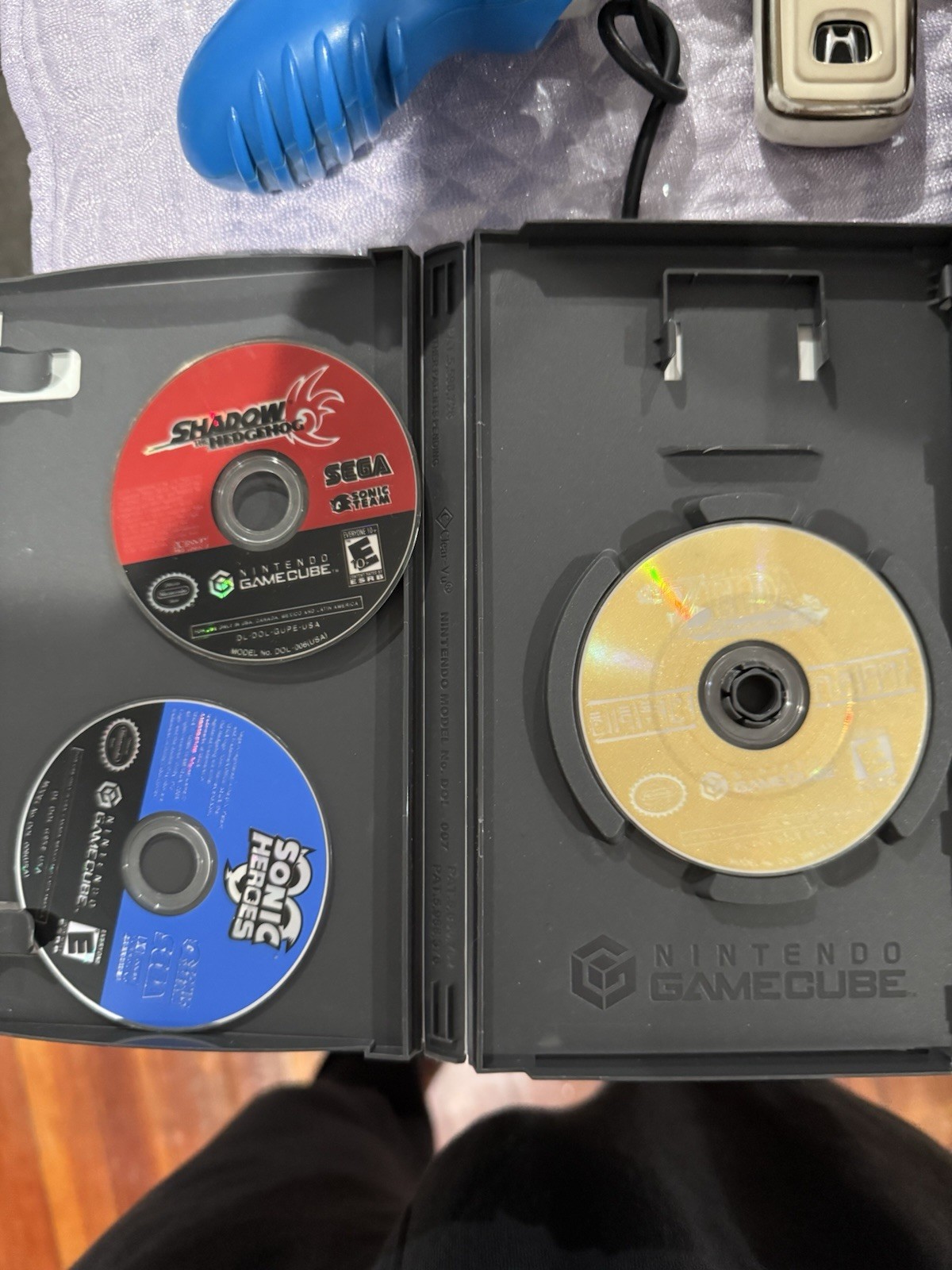 Nintendo GameCube 40 MB Home Console – Purple